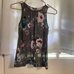 LOFT Gray Sleeveless Tank Top with Floral Design